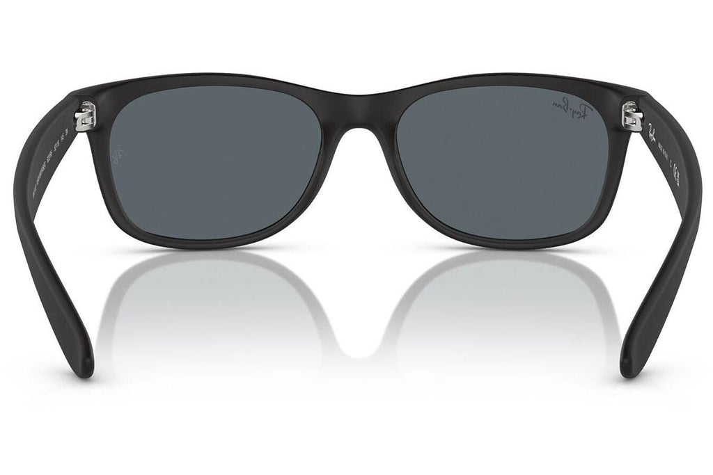 Ray-Ban New Wayfarer Classic RB2132 622/R5